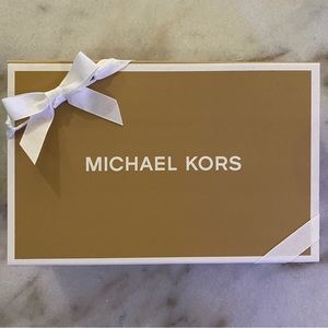 Michael Kors Medium Carton Gift Box
